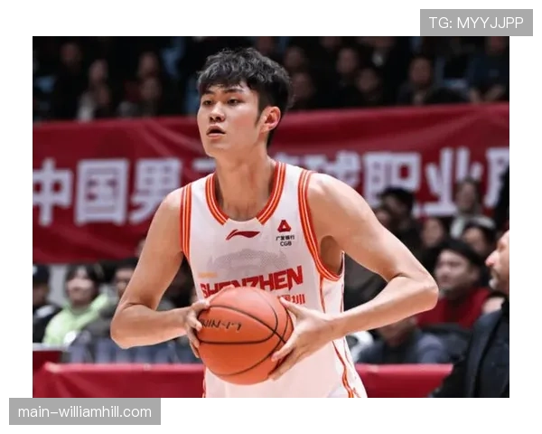 深圳王浩然快攻终结：转换进攻效率与防守篮板保护衔接